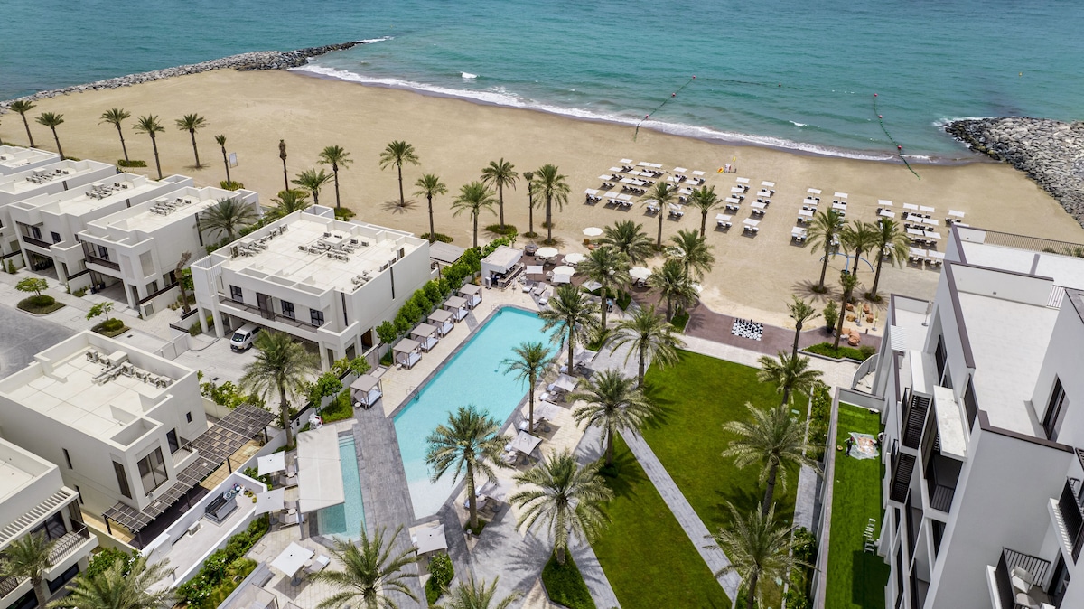 Palace Beach Resort Fujairah (Room City View) image 3