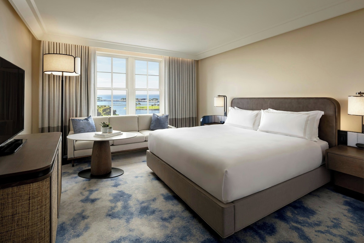 The Vinoy Resort & Golf Club (Deluxe) image 2