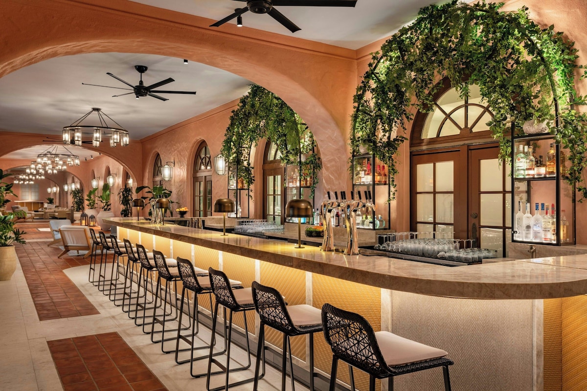 The Vinoy Resort & Golf Club (Deluxe) image 3