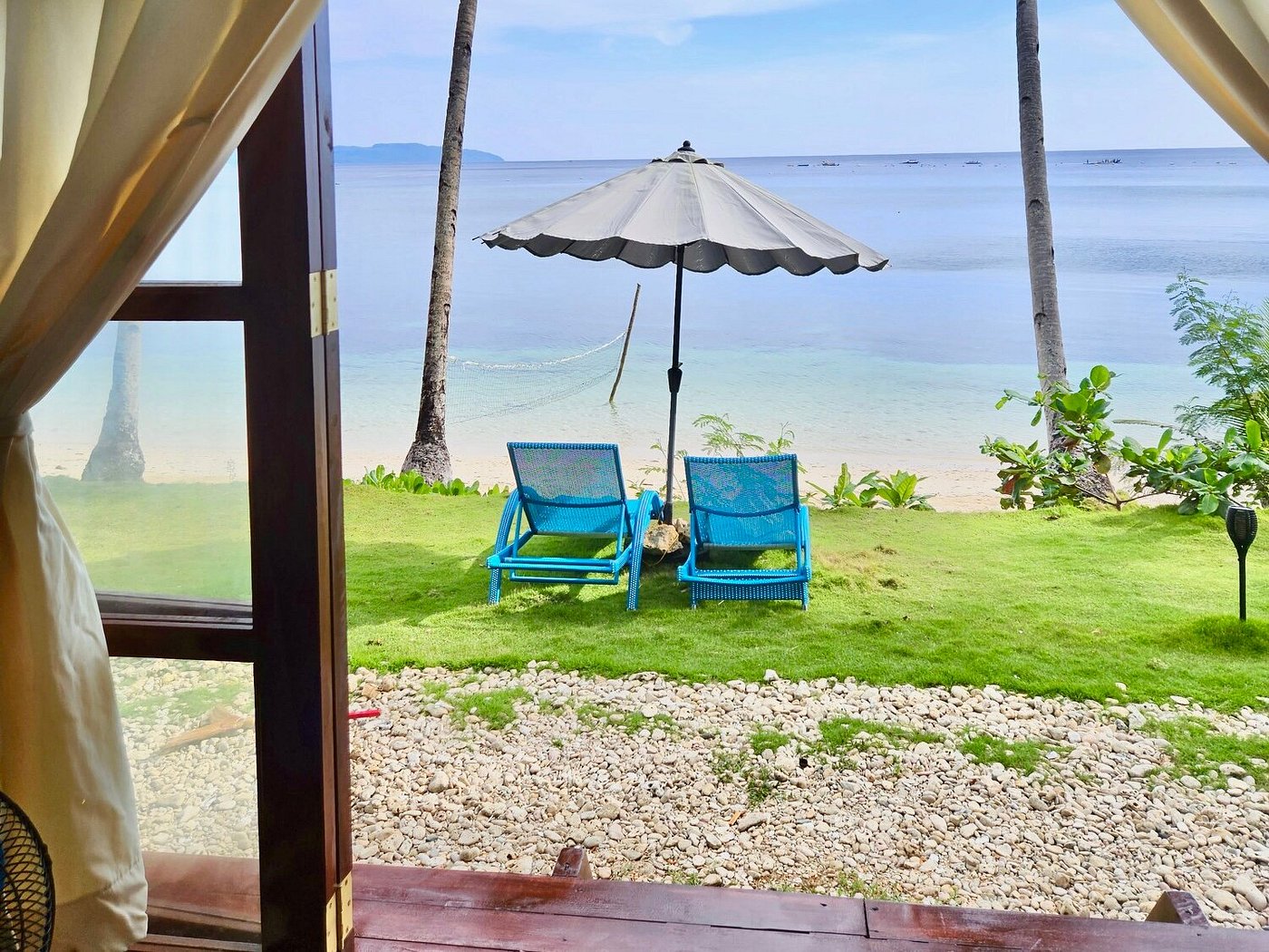 Tuburan Cove (Bungalow - Beach Front) image 3