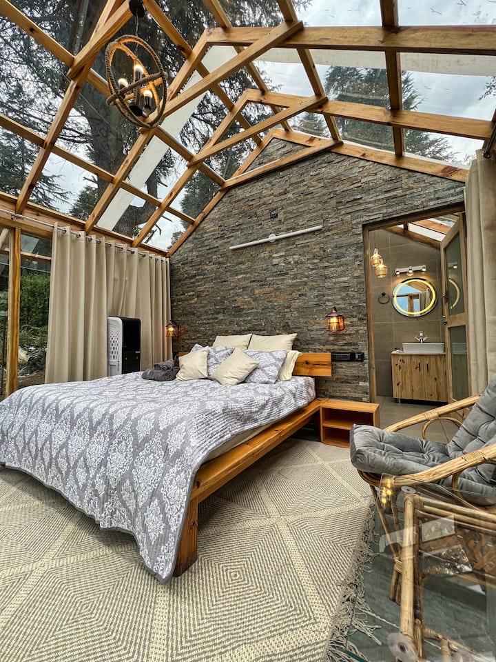 Itsy Bitsy Cabin image 2