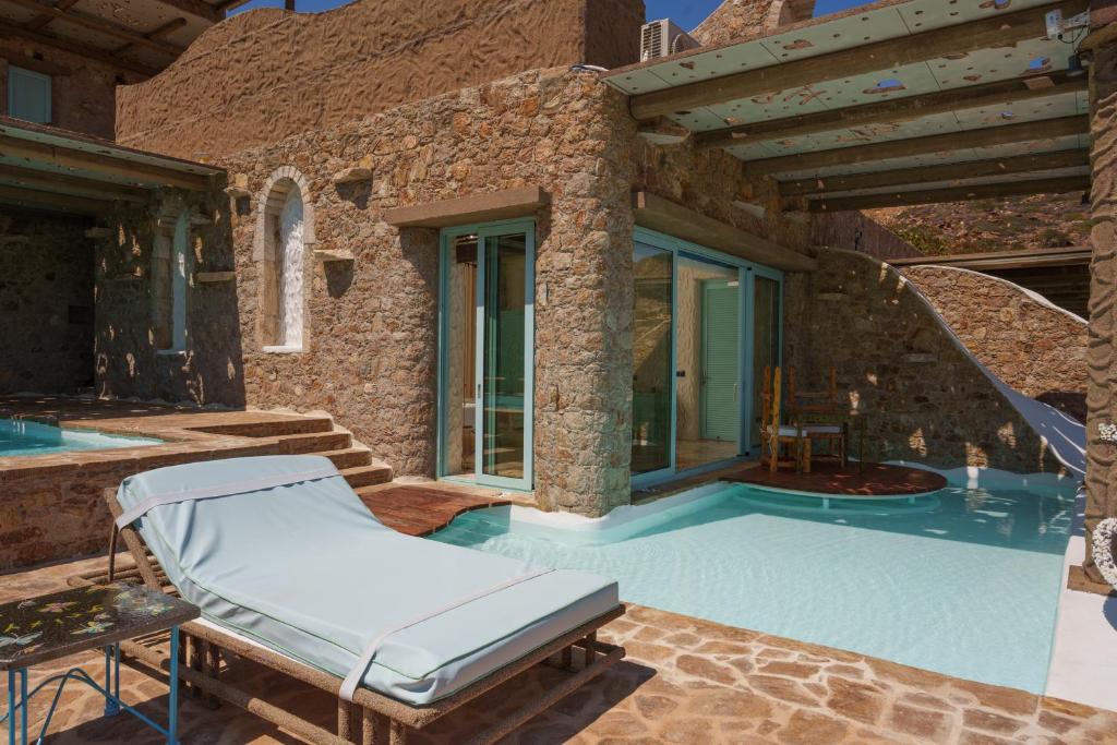 Garden View Suite Calilo image 2