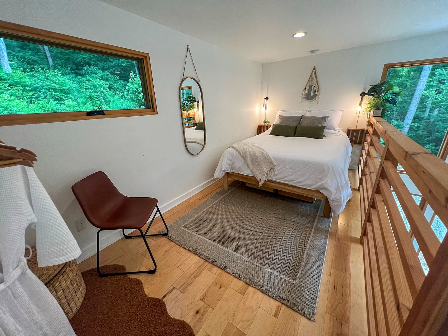 The Nest (Tiny home in Marshall) image 2