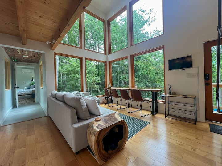 The Nest (Tiny home in Marshall) image 4