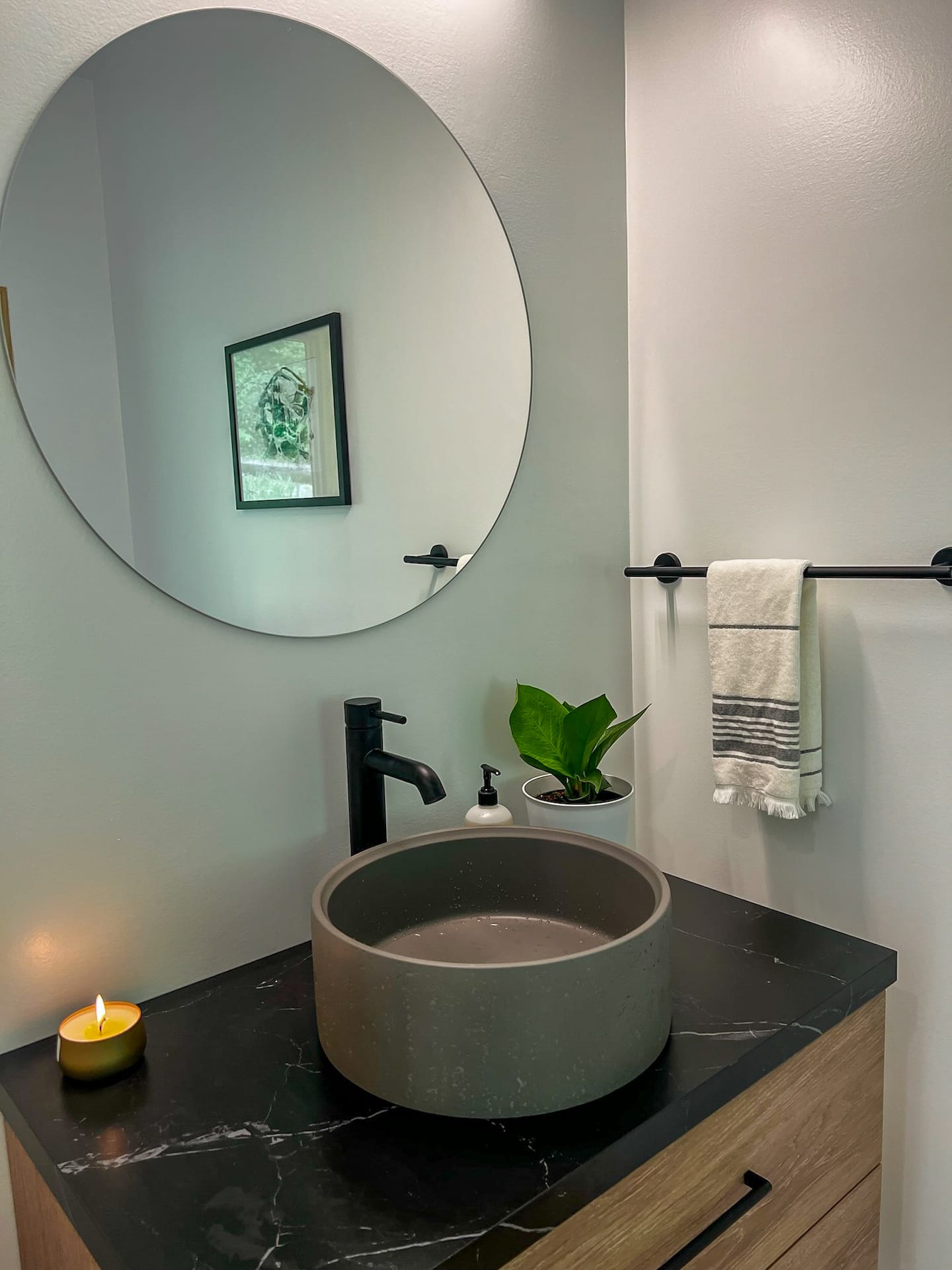 The Nest (Tiny home in Marshall) image 6