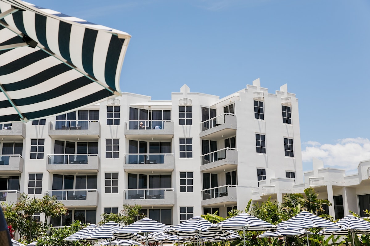 Elysium Noosa Resort (Wellness Suite) image 1