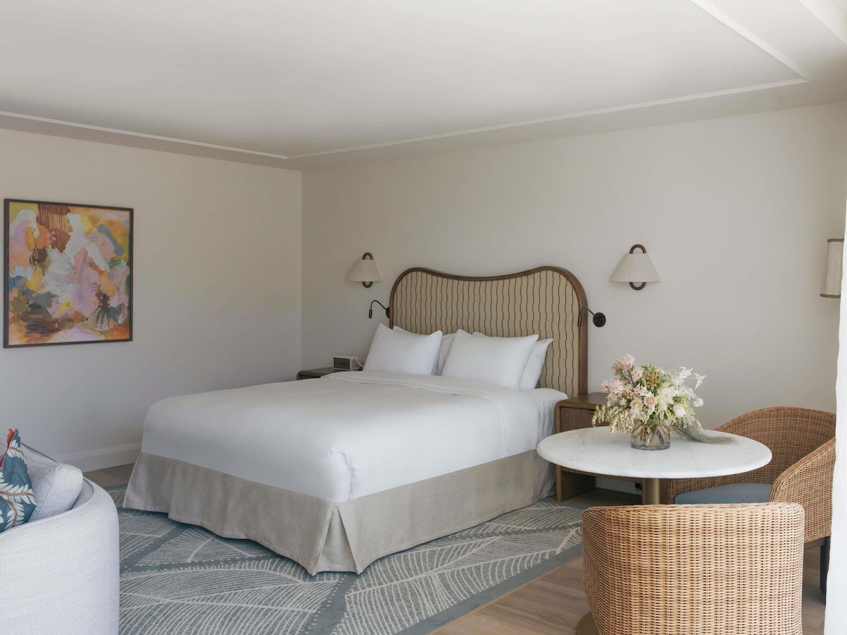 Elysium Noosa Resort (Wellness Suite) image 4