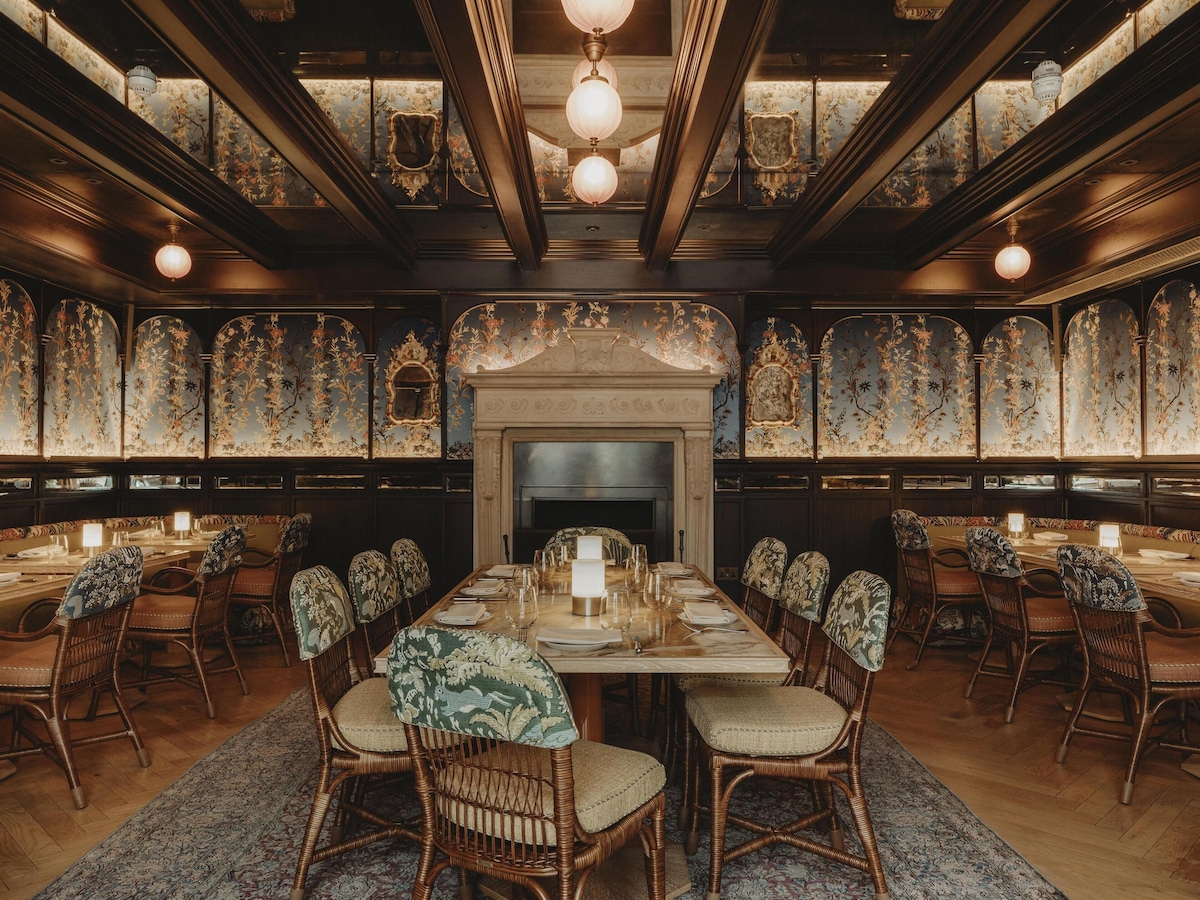 NoMad London (Royal Opera Suite) image 6