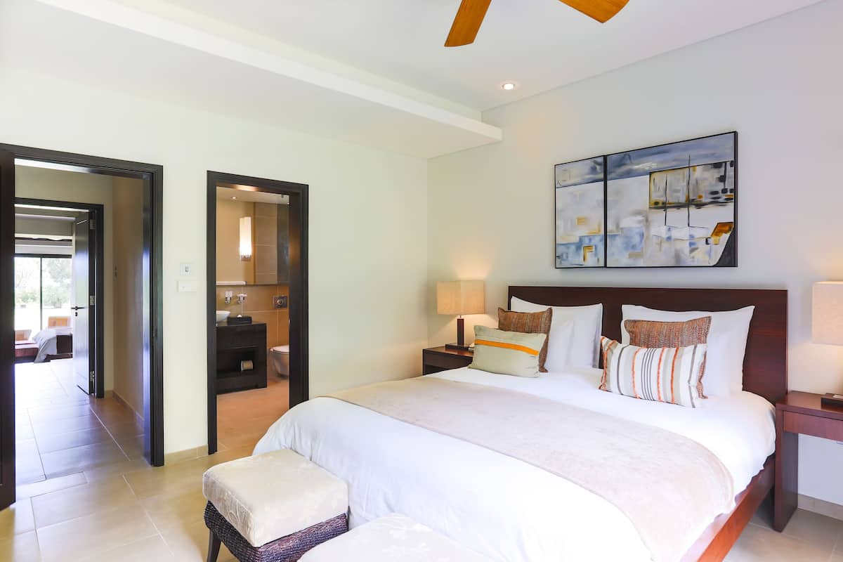 Suite, Sea View, The Bay Club at Anahita
 image 1