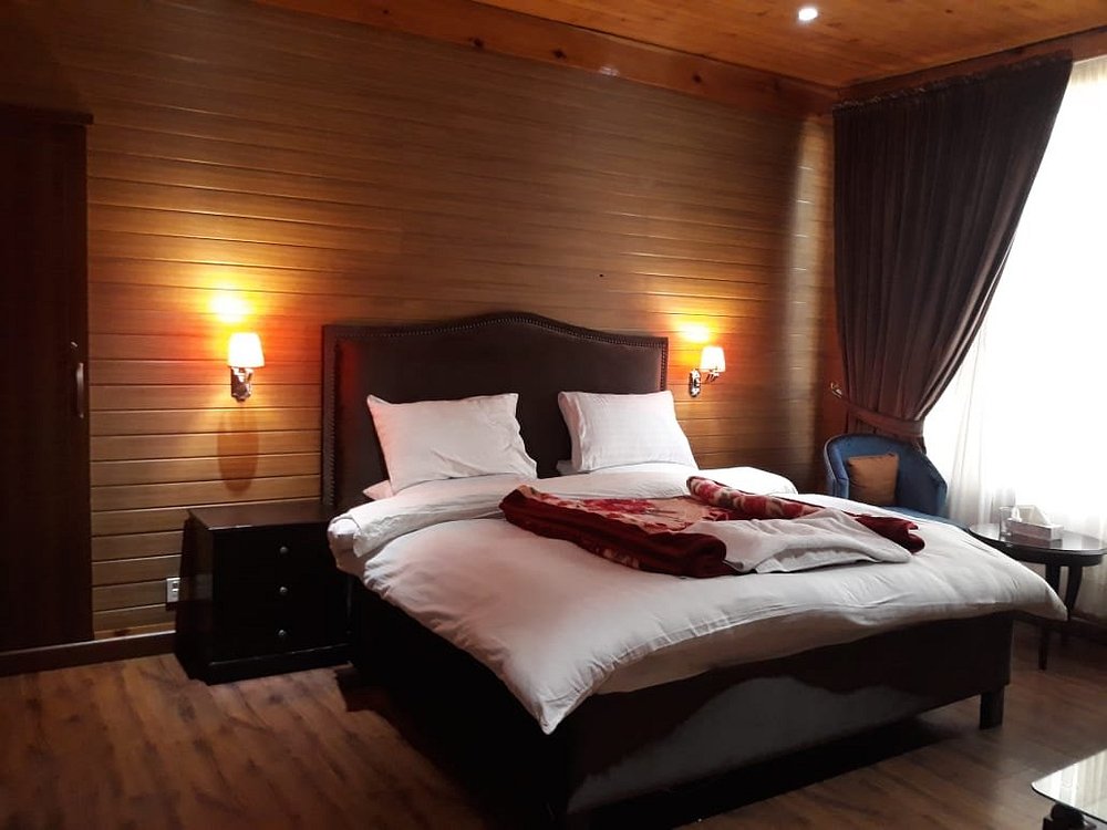 Executive Room Cedarwood Hotel image 4