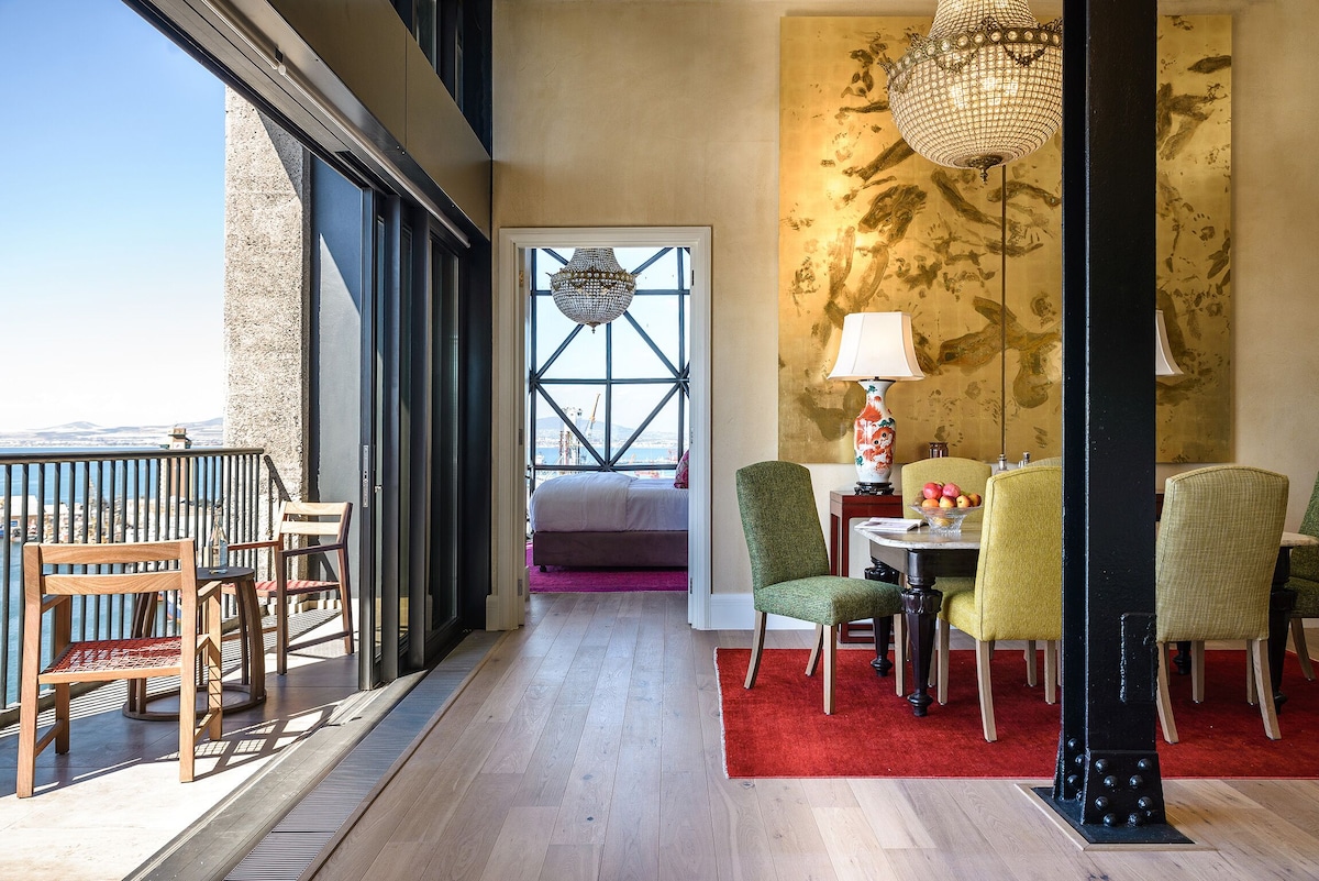 The Silo (Royal Suite) image 9