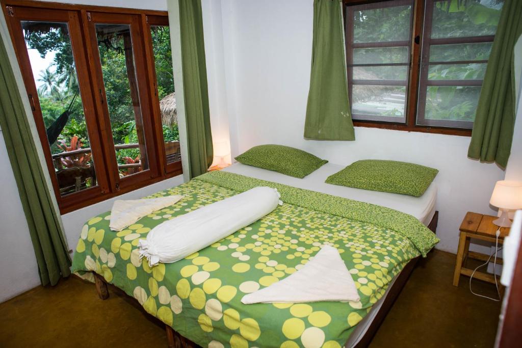 Oasis Koh Chang (Deluxe Bungalow with Pool View) image 2