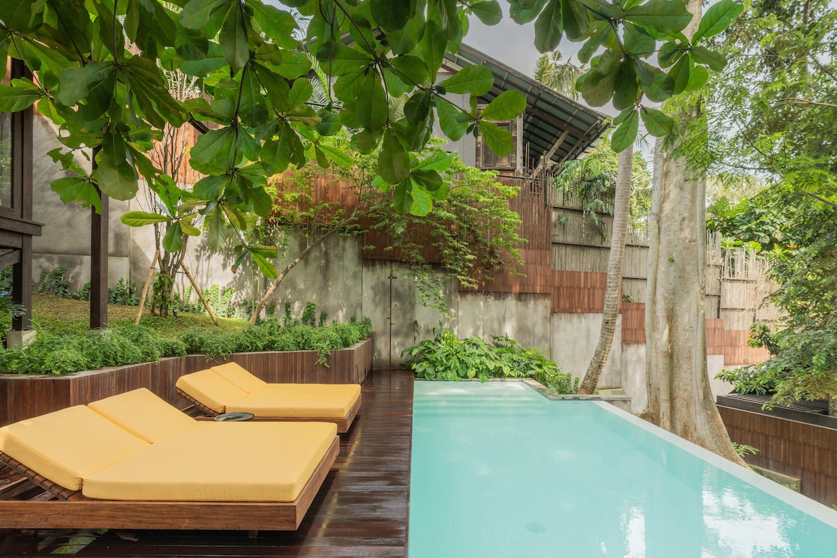 Executive Double Room, River View, Rumah Lituhayu
 image 2