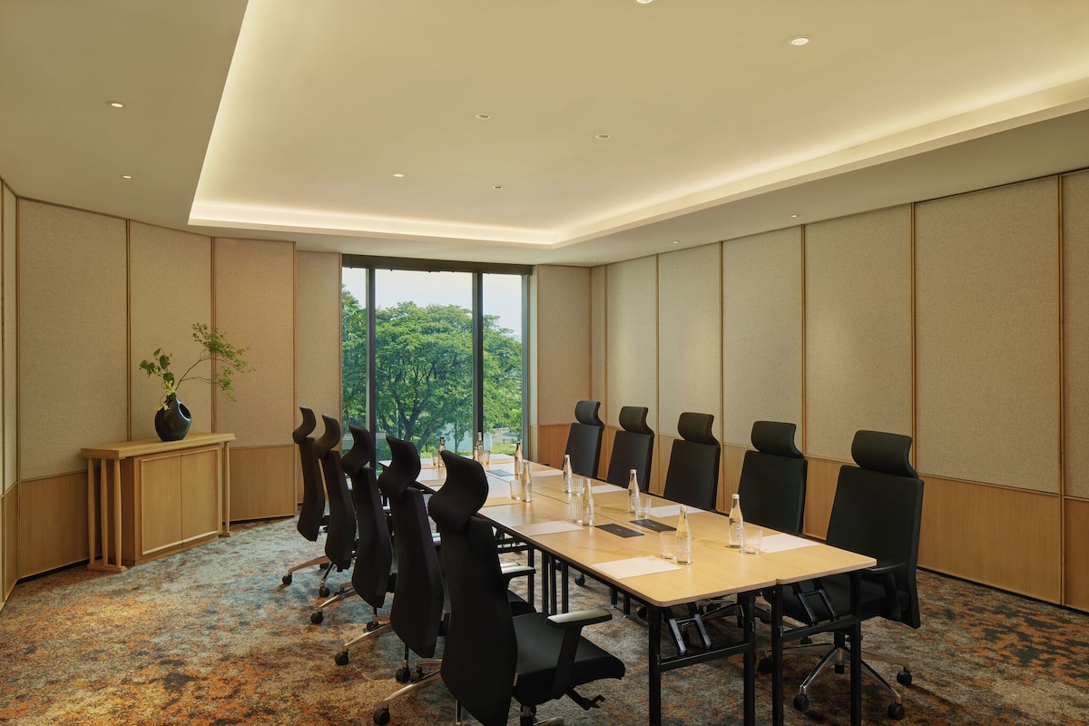 Tentrem Jakarta (Premiere Corner King) image 9