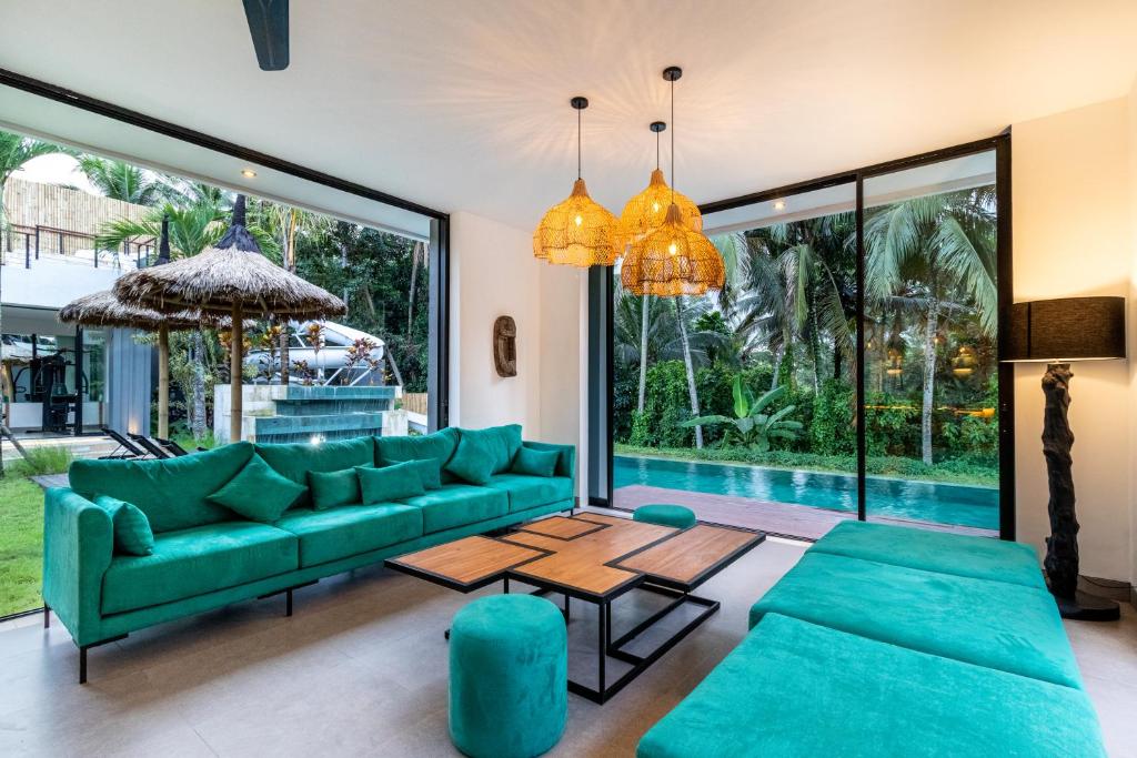 Villa Slide by BaliSuperHost image 4