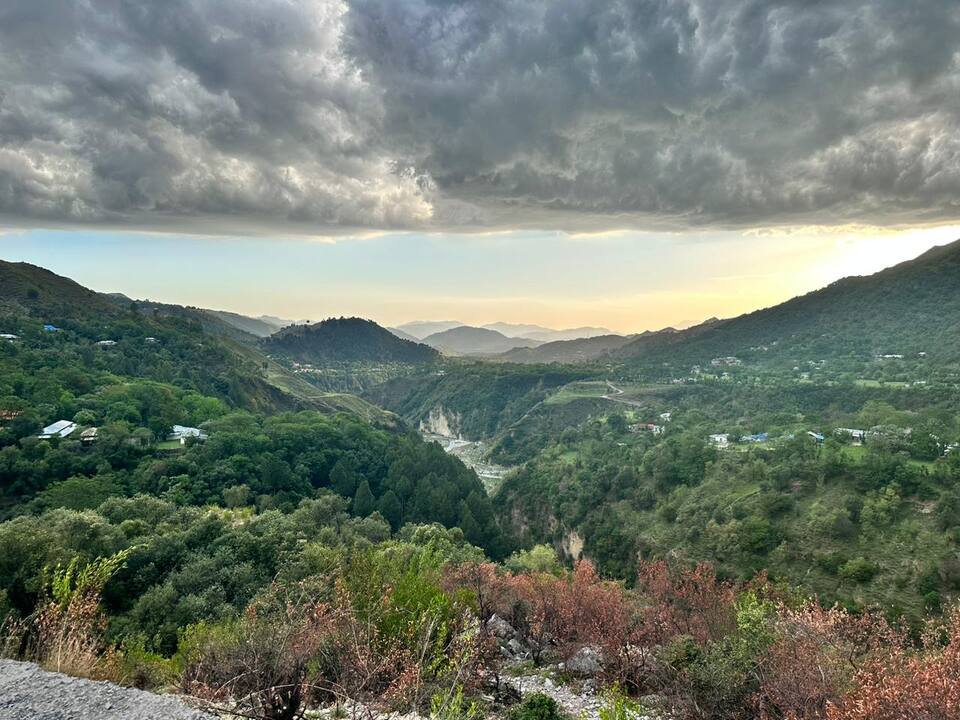 Pantara Farm House Murree image 2