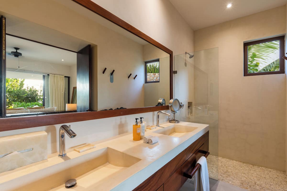Marea Beachfront Villas 2 Bedrooms, Ocean View
 image 2