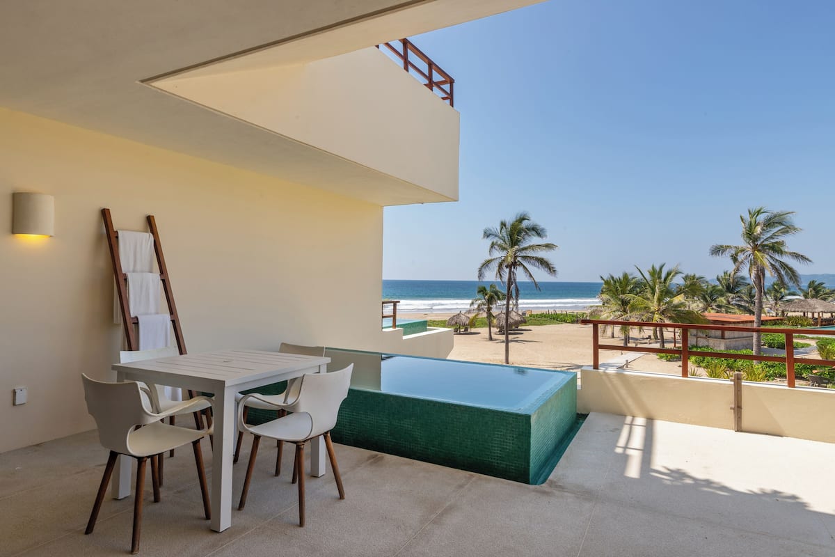 Marea Beachfront Villas 2 Bedrooms, Ocean View
 image 3