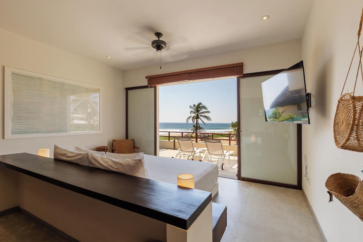 Marea Beachfront Villas 2 Bedrooms, Ocean View
 image 7