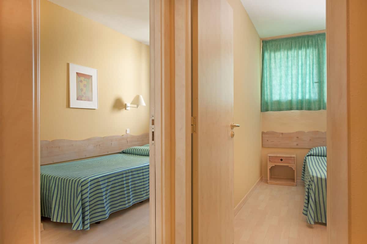 Iberostar Waves Ciudad Blanca Standard Apartment image 7