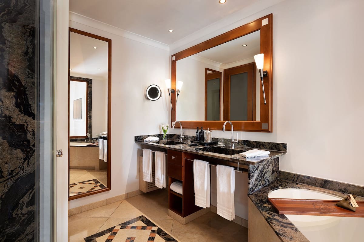 The St. Regis Mardavall Mallorca Resort image 1