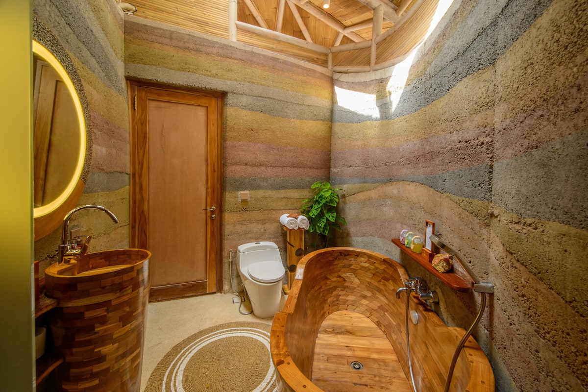 Ulaman Eco Luxury Resort
 image 1
