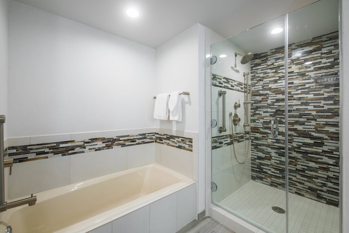 JW Marriott Desert Springs (One-Bedroom Suite) image 8