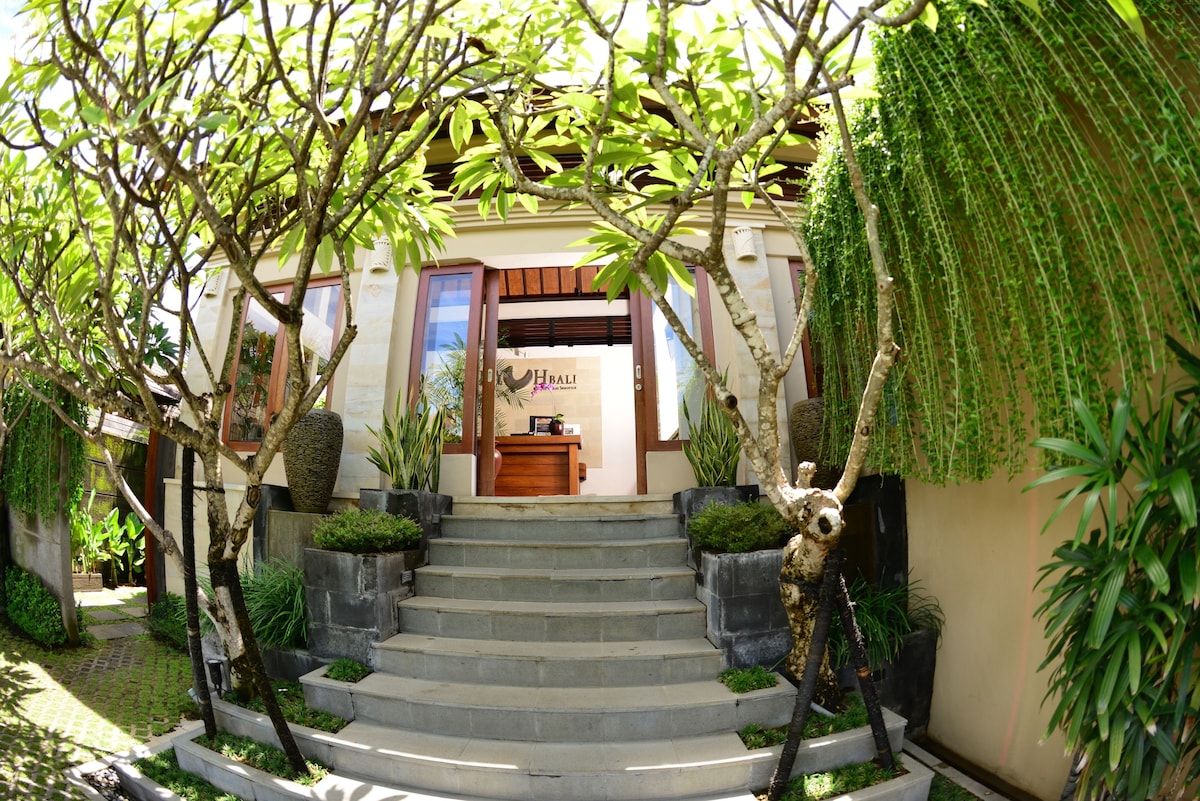 Nyuh Bali Luxury Villas image 7