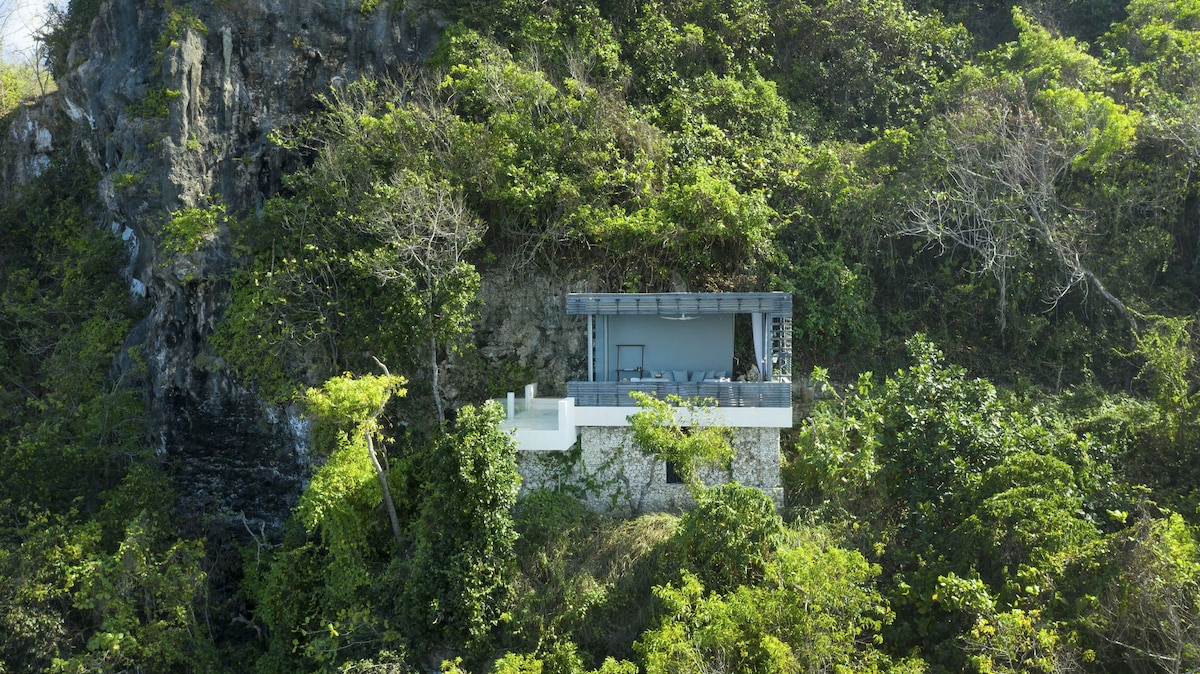 Alila Villas Uluwatu, Bali image 4