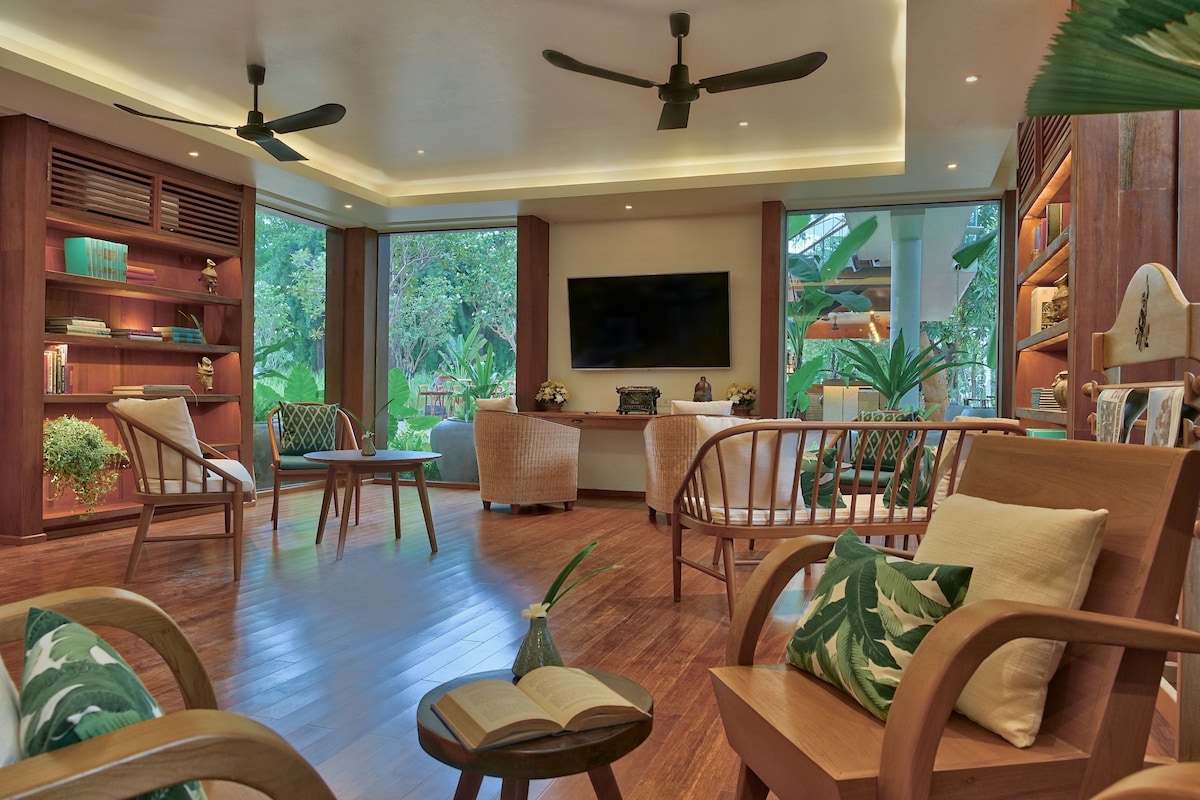 FCC Angkor (Governor Suite) image 3