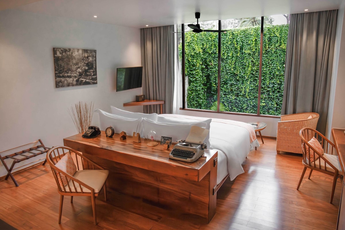 FCC Angkor (Governor Suite) image 5