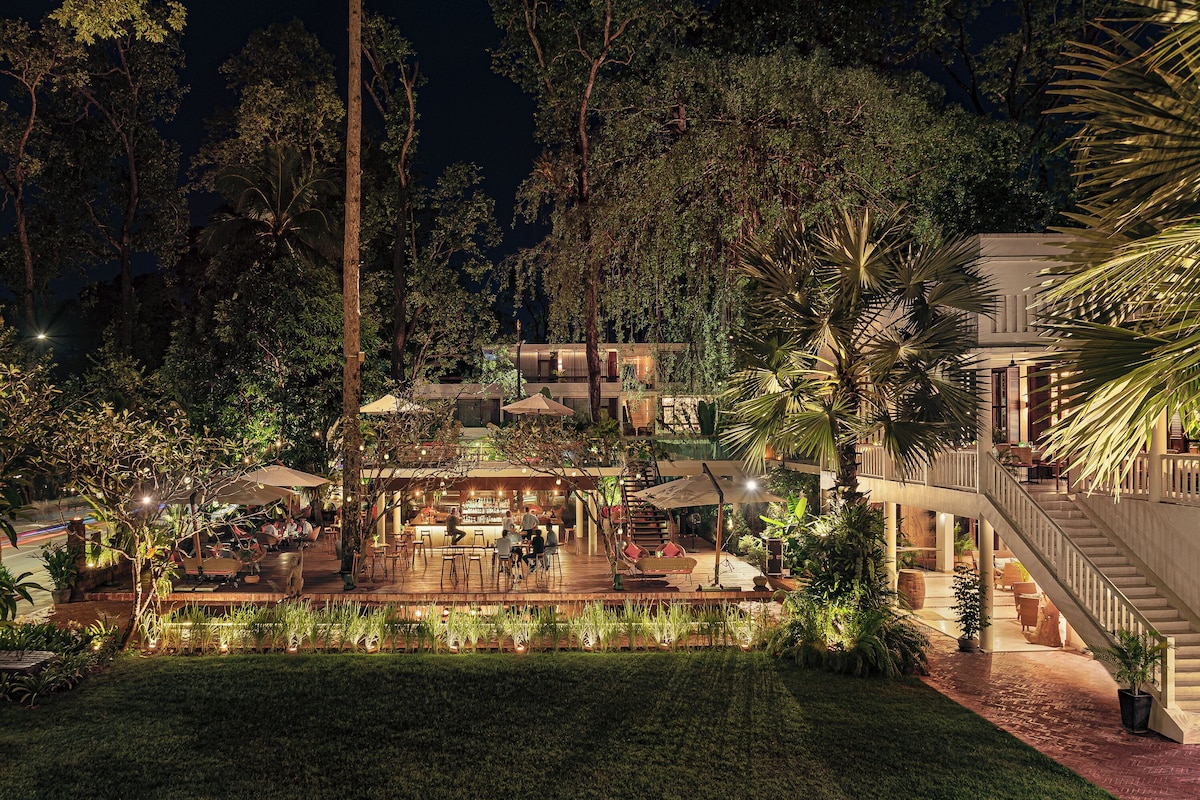 FCC Angkor (Governor Suite) image 10