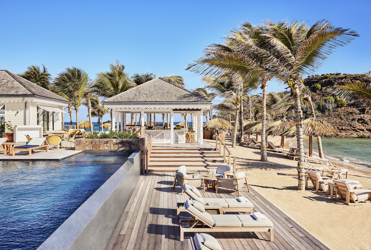 Rosewood Le Guanahani  (Garden View Pool Suite) image 1