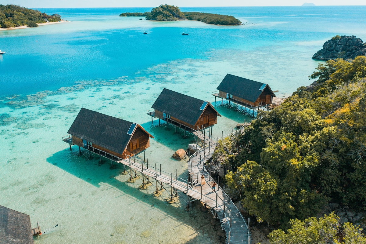 Bawah Reserve (Overwater Bungalow) image 1