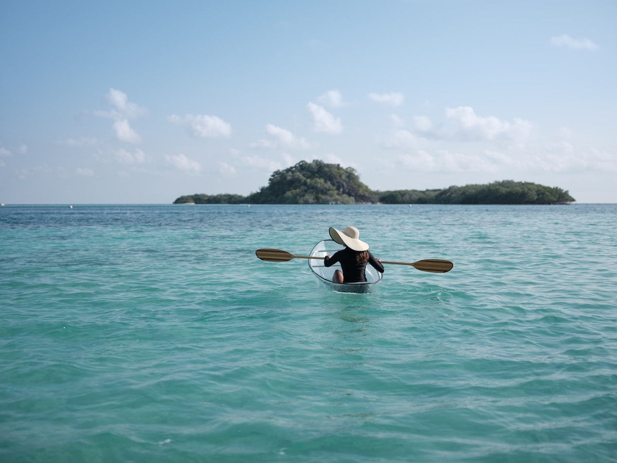 Bawah Reserve (Overwater Bungalow) image 9