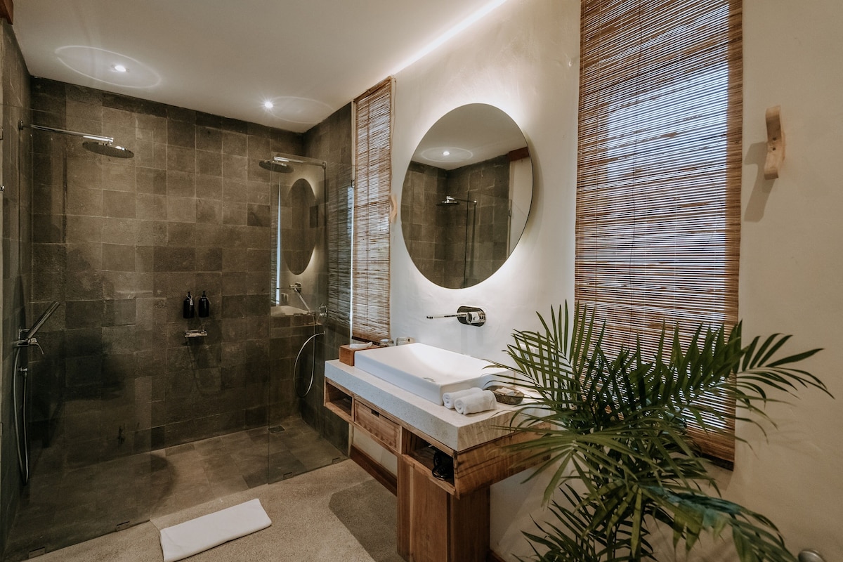 Executive Suite, ZIN Canggu Resort & Villas
 image 2