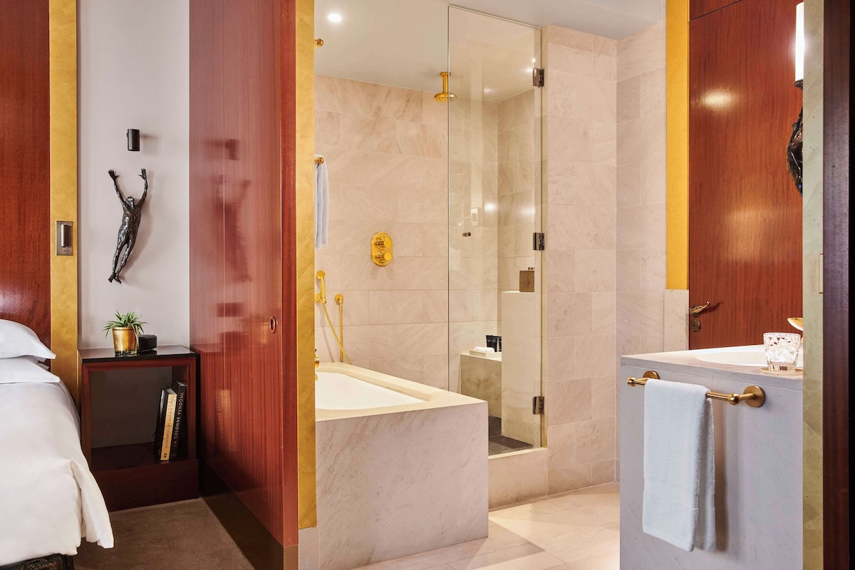 Park Hyatt Paris - Vendôme (Deluxe King Room) image 6
