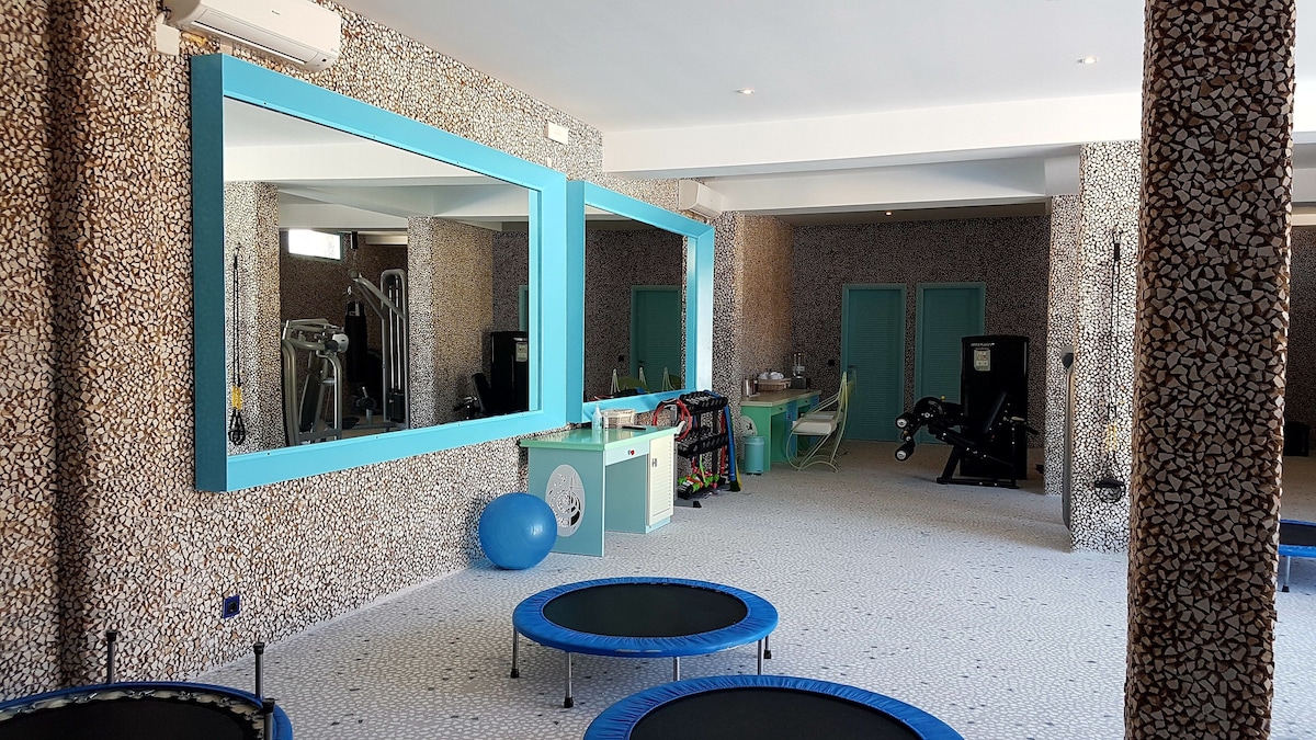 Agalia Luxury Suites (Deluxe with Sea View) image 9