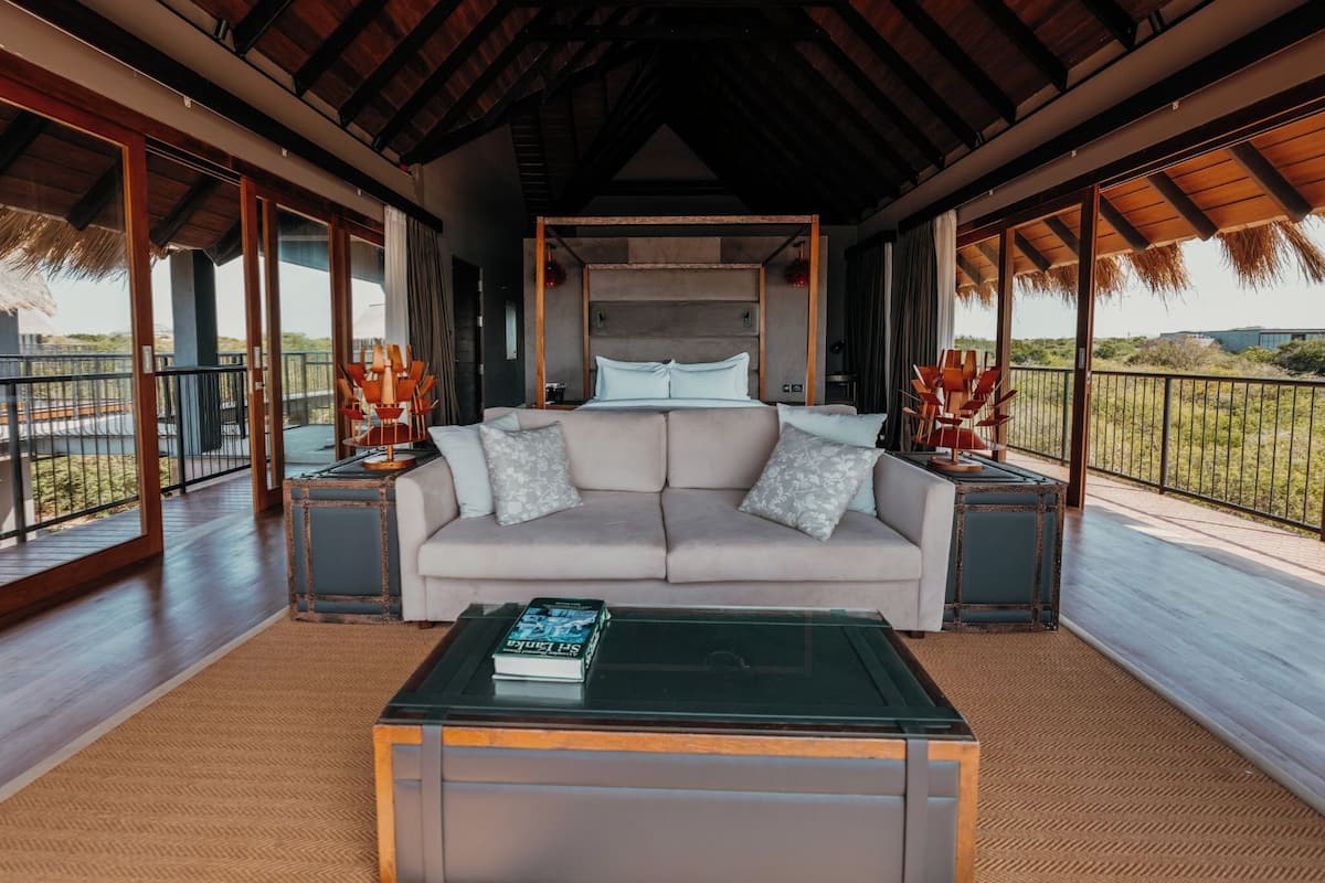 Luxury Cabin, 2 Bedrooms, Kotiyagala Luxury Villa
 image 5