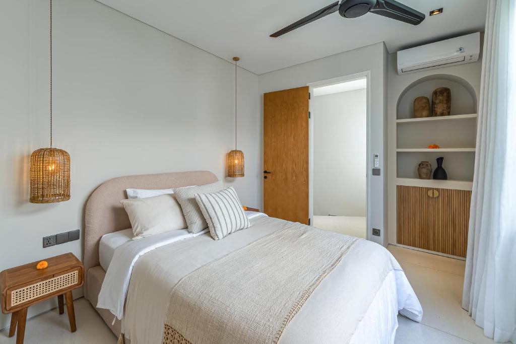 Sanctum House - Exquisite 3BR Tropical Villa image 3