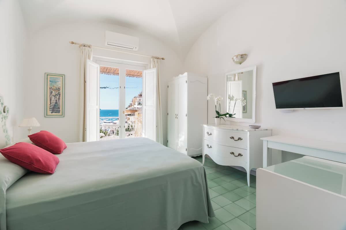 Villa La Tartana, Double Room, Sea View image 5