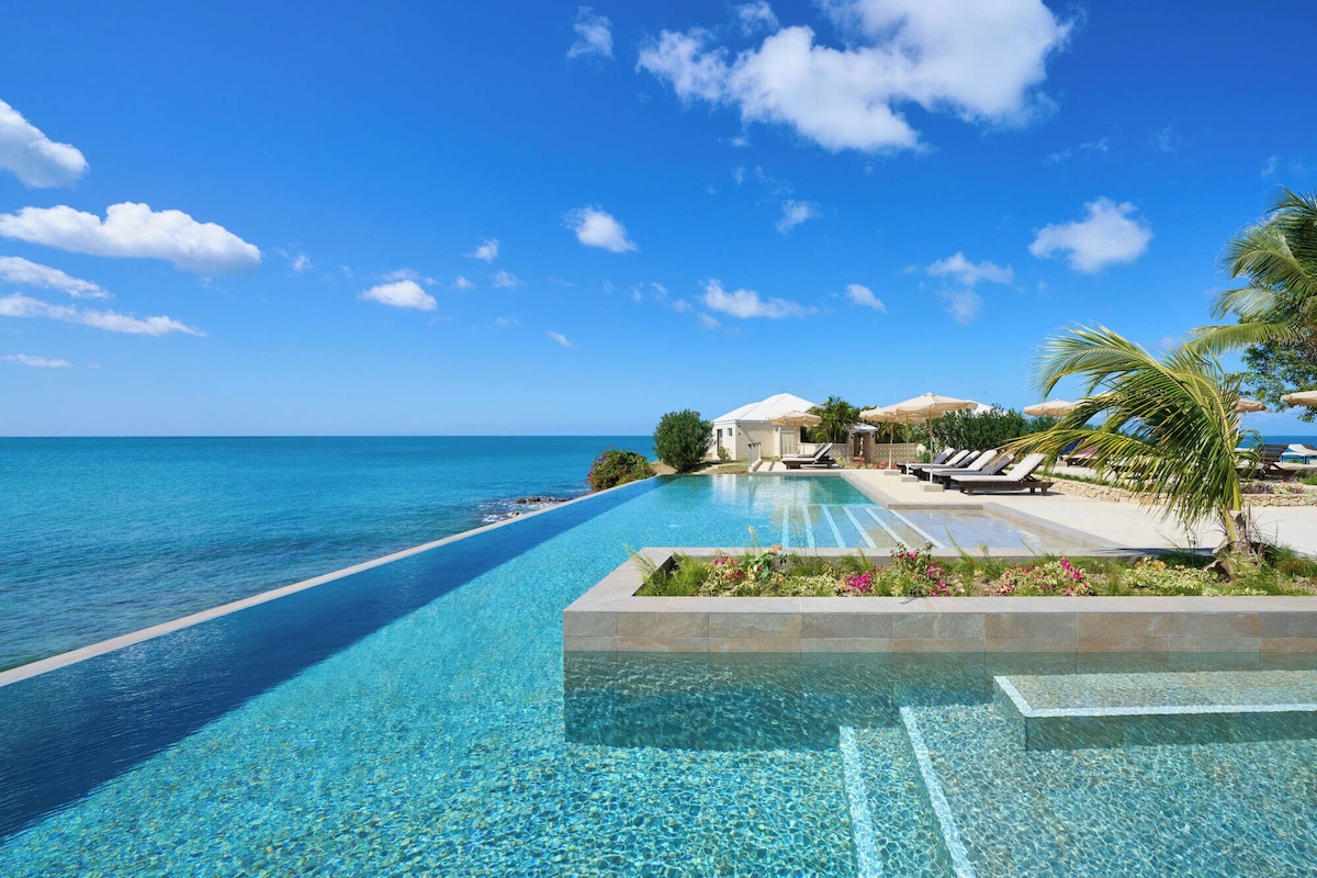 Hawksbill Resort Antigua (Beachfront Bungalow) image 5