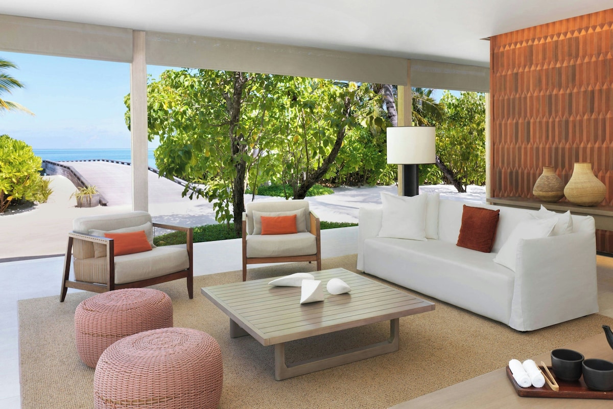 Villa, 1 Bedroom Fari Islands image 5
