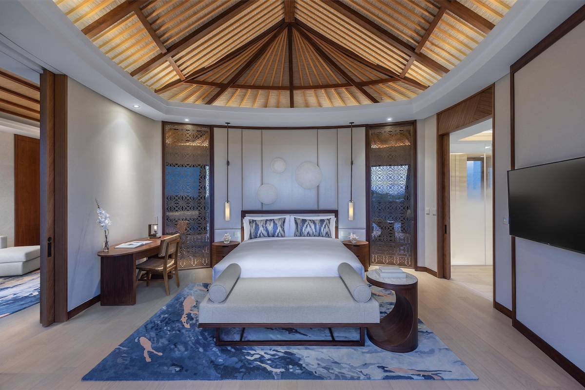 Anantara Ras Al Khaimah (Over Water Pool Villa) image 3