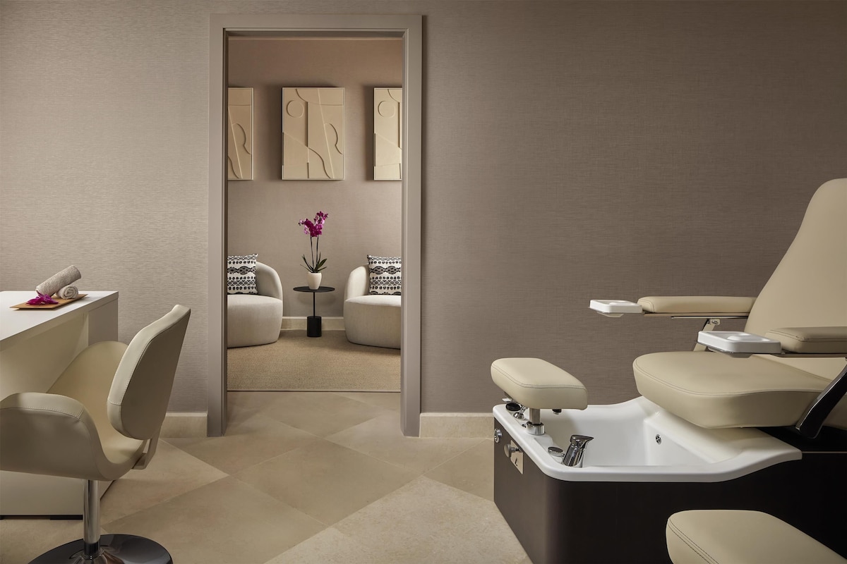 Tivoli La Caleta (Grand Deluxe Room) image 8