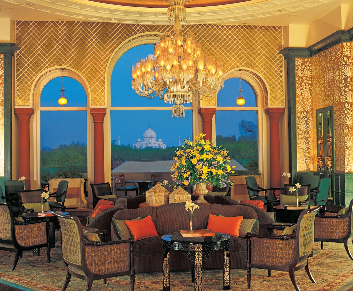 The Oberoi Amarvilas (Luxury Suite) image 4