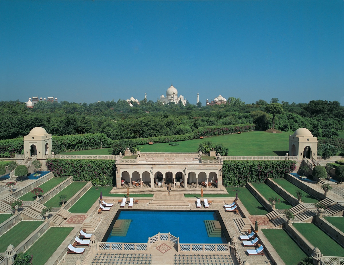 The Oberoi Amarvilas (Luxury Suite) image 10