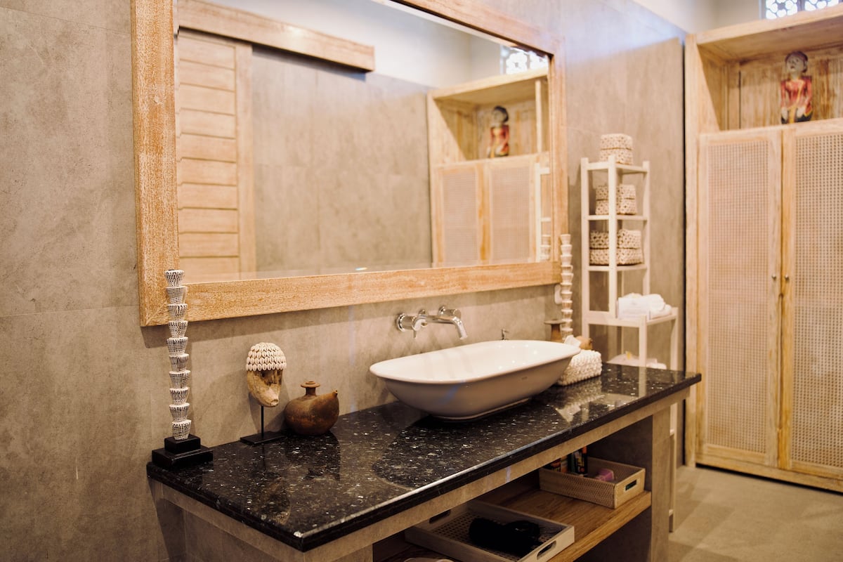 Superior Suite, DHAUTEYA VILLA
 image 3