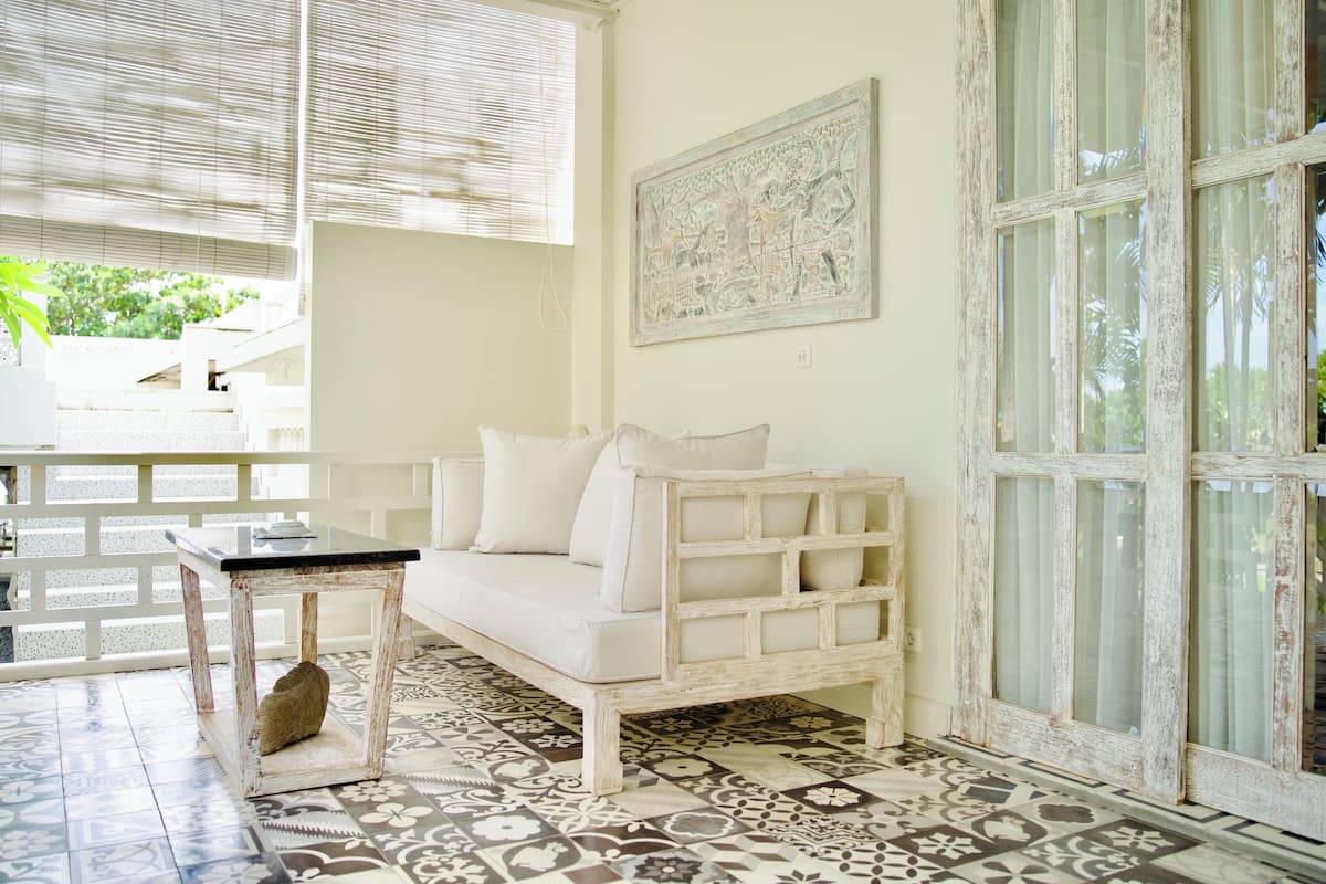 Superior Suite, DHAUTEYA VILLA
 image 4