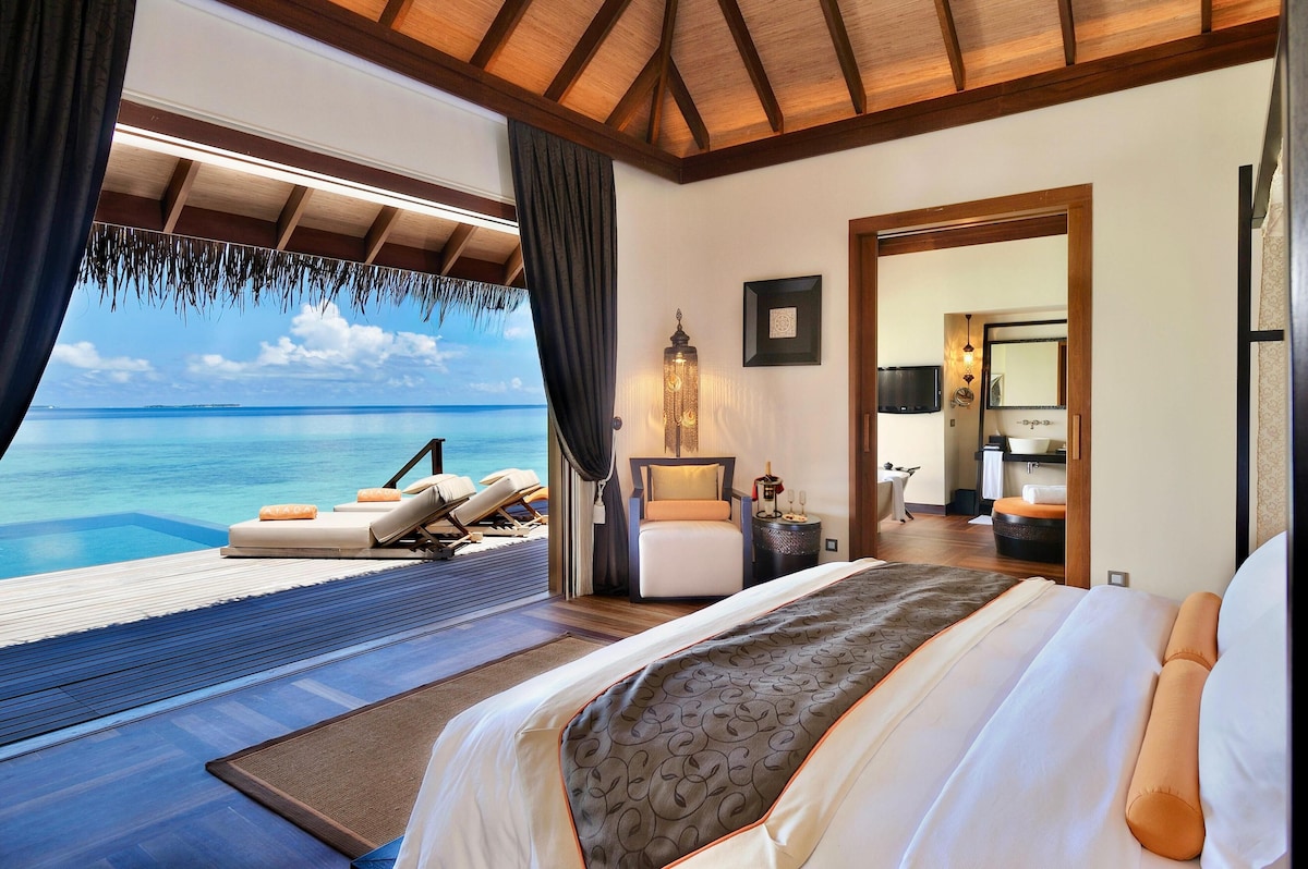 Ayada Maldives (Sunset Ocean Suite) image 3